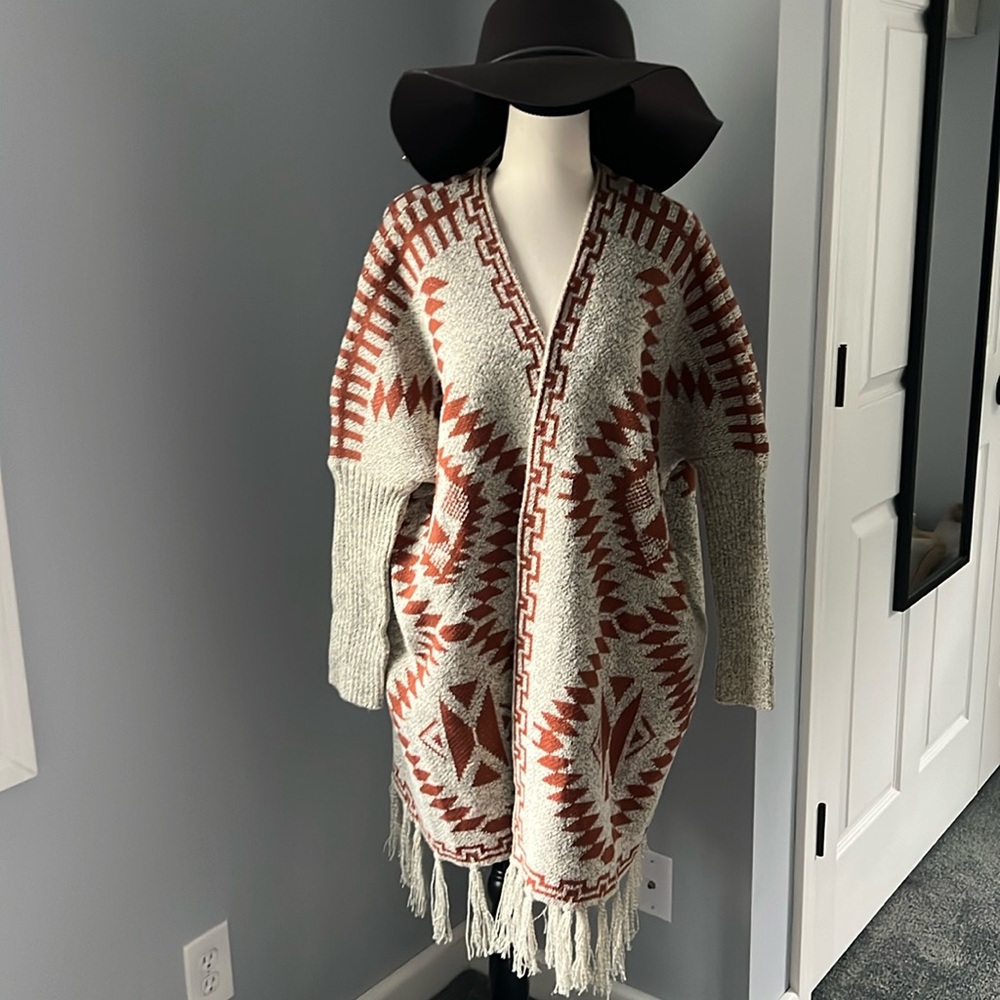 NWT Made with Love tag sweater size small